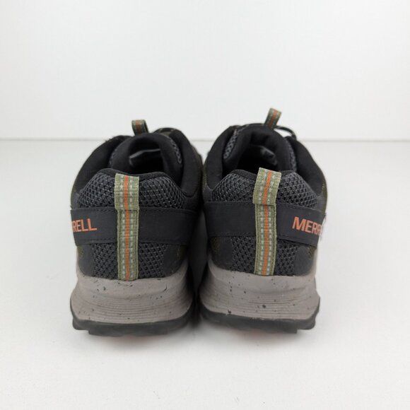 Athletic_Shoes